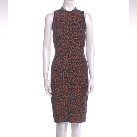 Milly Dresses & Skirts - Milly sheath dress. Stretchy size medium